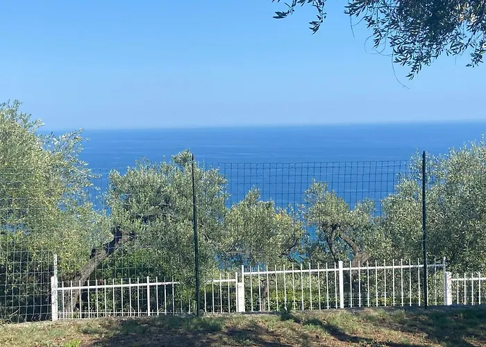 Ligurien Marina Dˋandora 100qm Mit Meerblick Apartamento *